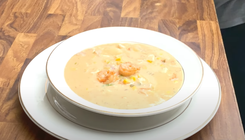 Creamy Crab and Shrimp Seafood Bisque