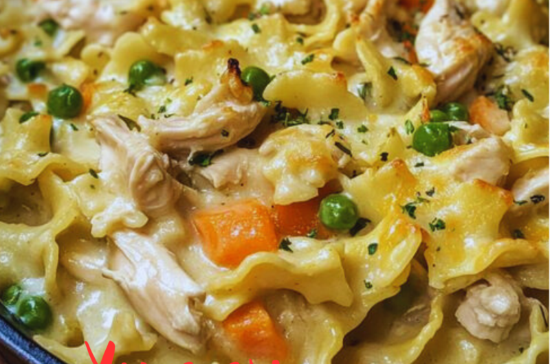 Chicken Pot Pie Noodle Skillet