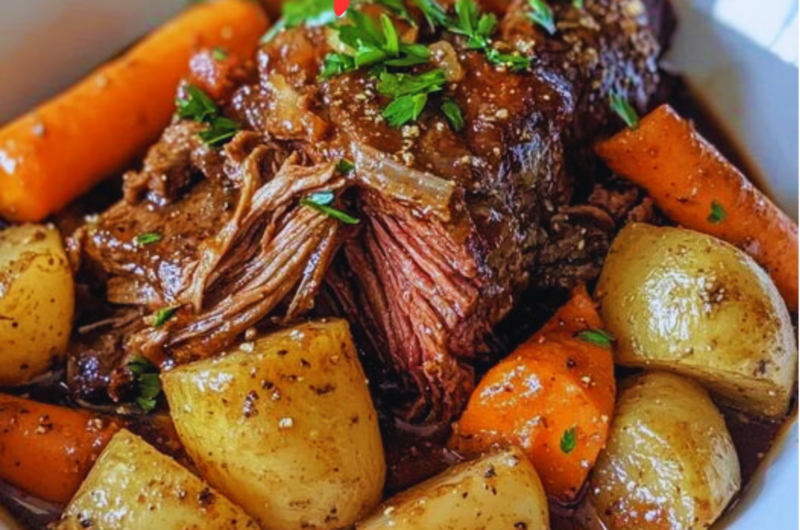 Crockpot Roast with Potatoes and Carrots