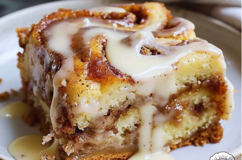 Cinnamon Roll Cake