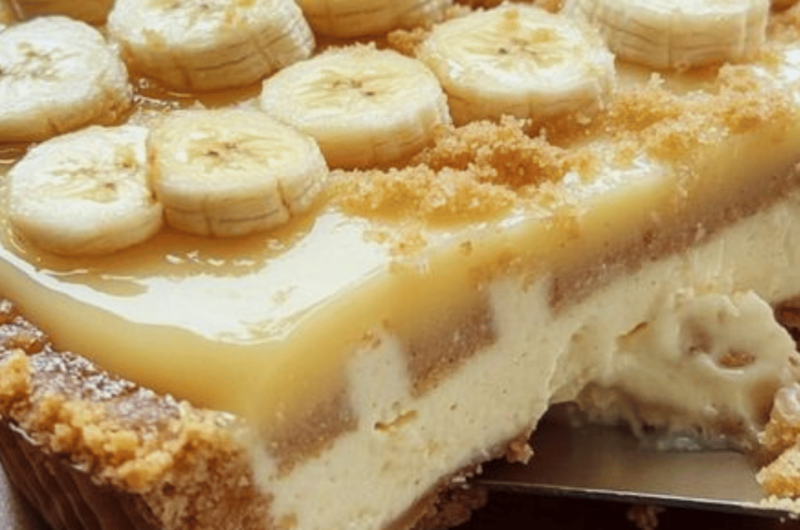 Banana Pudding Cheesecake with Salted Caramel