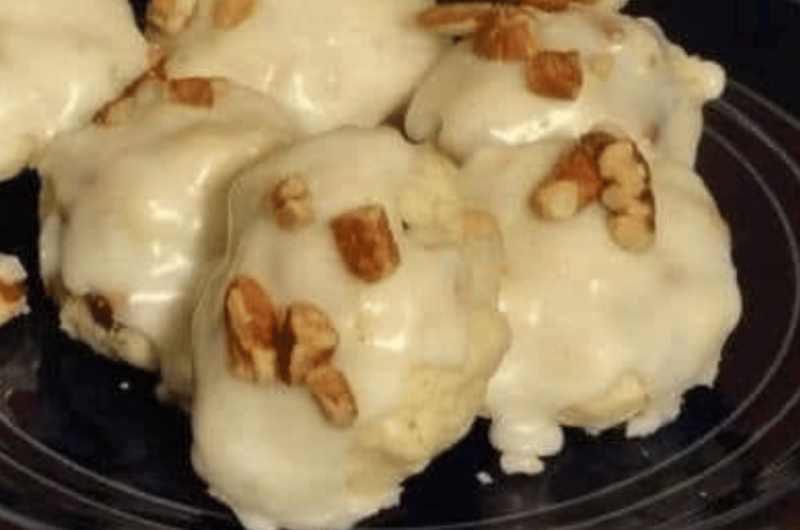 Frosted Walnut Cream Biscuits