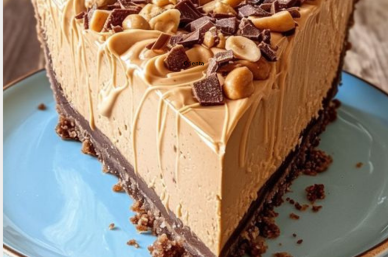 No-Bake Peanut Butter Cheesecake: The Ultimate Treat for Peanut Butter Lovers! 🍰🥜