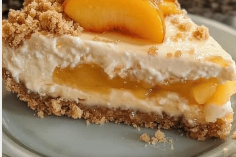 Peach Cobbler Cheesecake 🍑