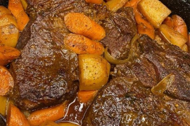 Slow Cooker Pot Roast with Gravy