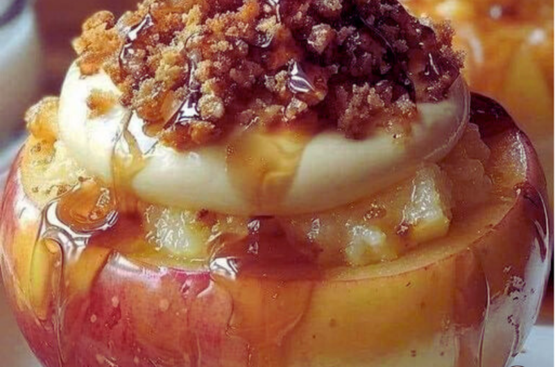 Cheesecake Stuffed Baked Apples