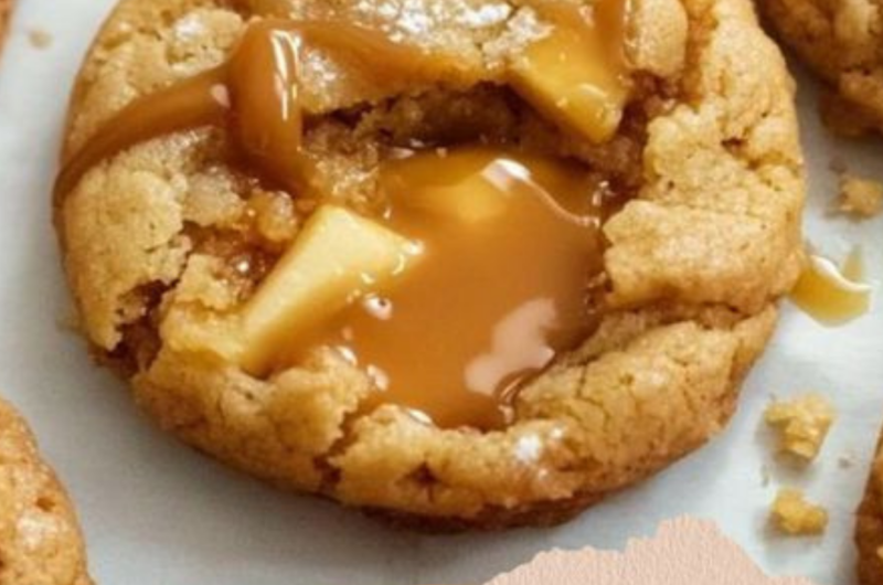 Caramel Apple Cookies