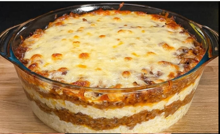 Cheesy Beef and Mashed Potato Casserole