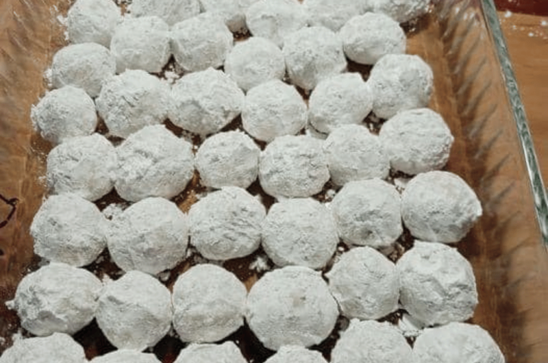 Buttery Pecan Snowball Cookies