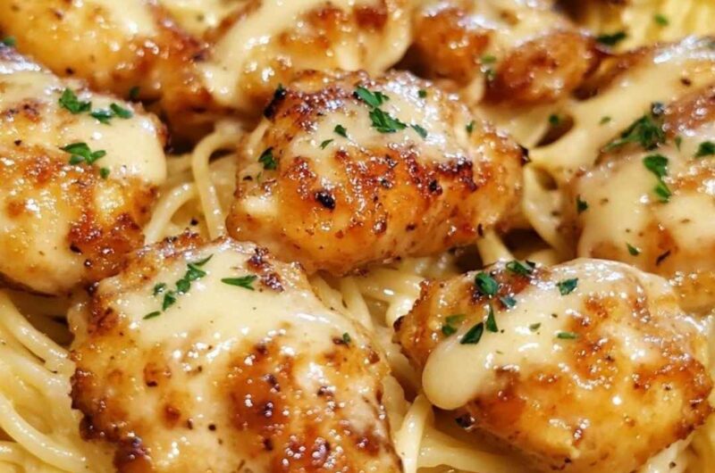 Garlic Butter Chicken Bites with Creamy Parmesan Pasta 🍗🧄