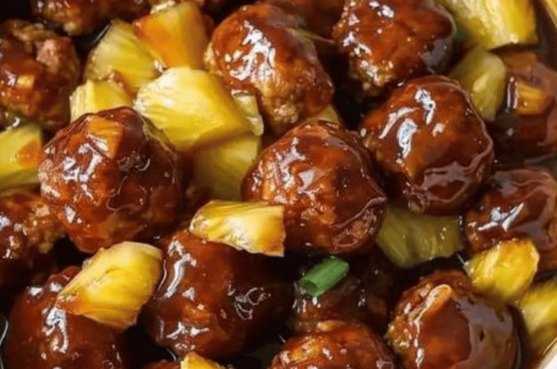 Slow Cooker Pineapple Barbecue Meatballs