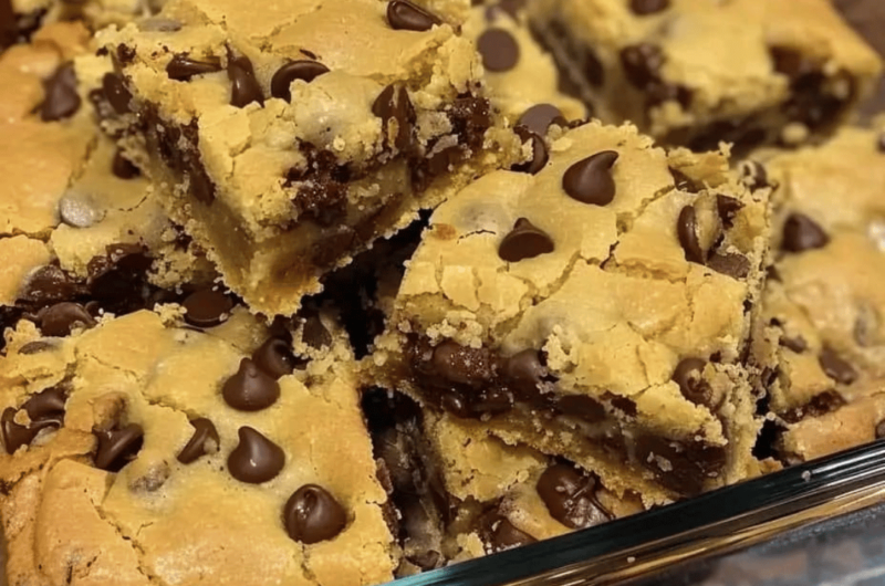 Lazy Chocolate Chip Cookie Bars