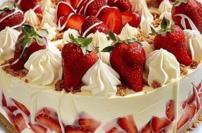 White Chocolate Strawberry Cheesecake