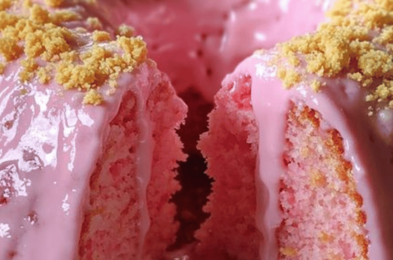 Strawberry Cheesecake Bundt Cake